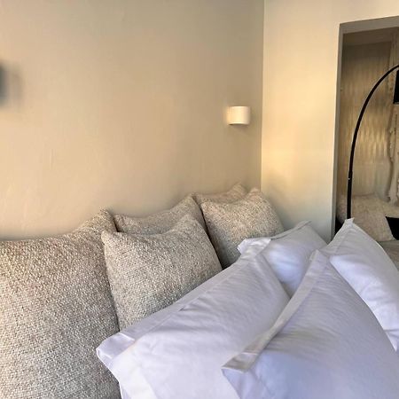 Perla Coco Jacuzzi Suites 干尼亞 外观 照片